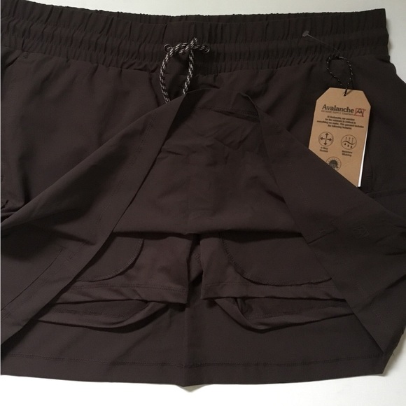 NWT Avalanche Outdoor Supply Co. Skort Skirt Quick Dry - Picture 3 of 4